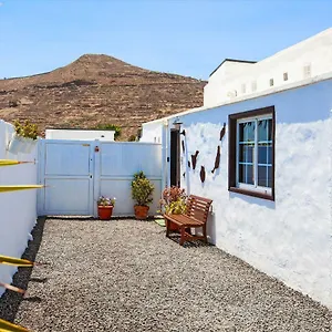 casa-atalaya-maguez.in-canary-islands.com/